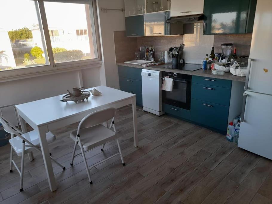 Apartamento Les Pieds Dans L'Eau Baie Nettle Exterior foto